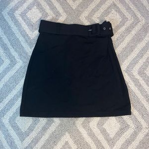 Forever 21 Black Midi Skirt Size Small